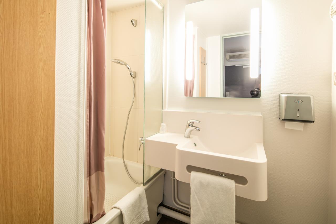 B&B Hotel Grenoble Universite 1 Gières Kültér fotó