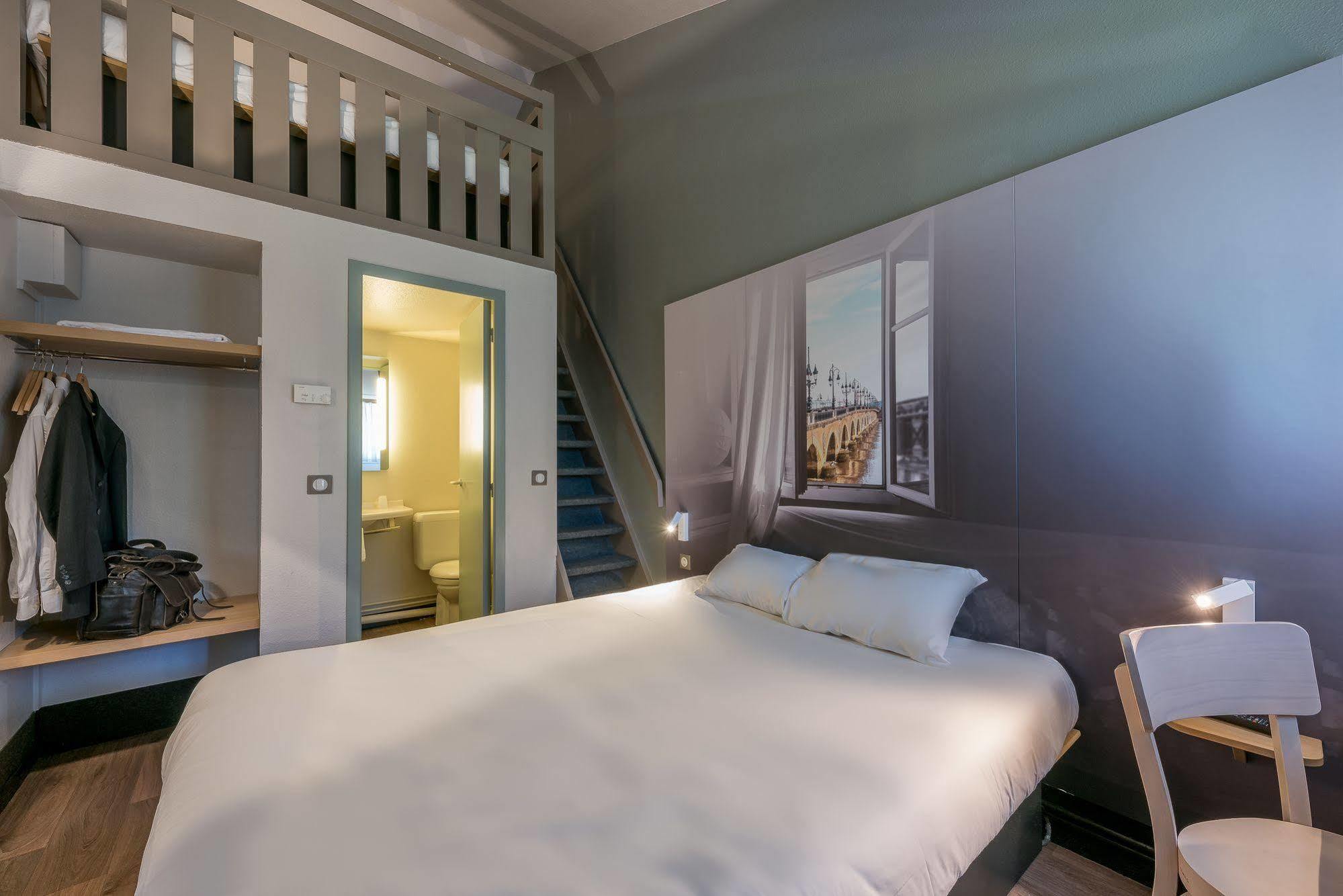 B&B Hotel Grenoble Universite 1 Gières Kültér fotó