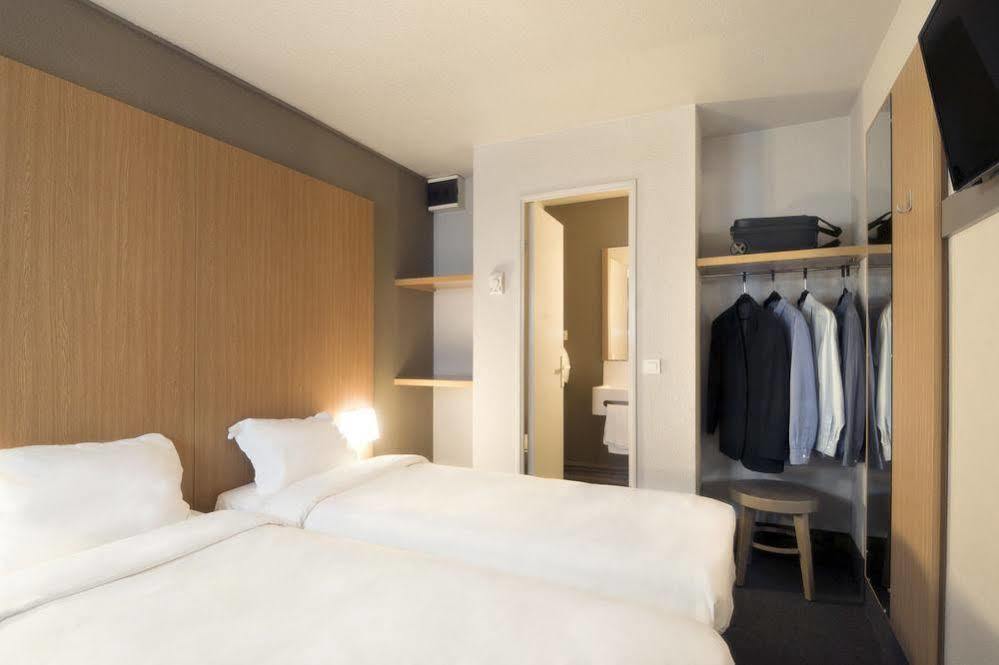 B&B Hotel Grenoble Universite 1 Gières Kültér fotó